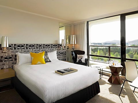 QT Canberra - Accommodation Noosa 0