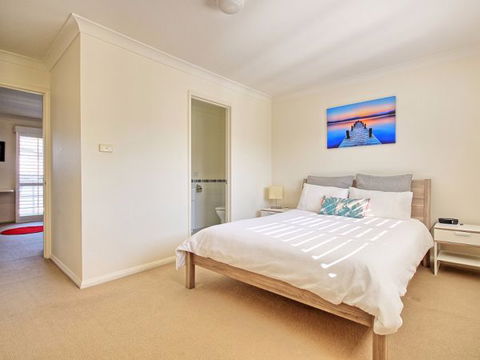 Seaview - Accommodation Noosa 80