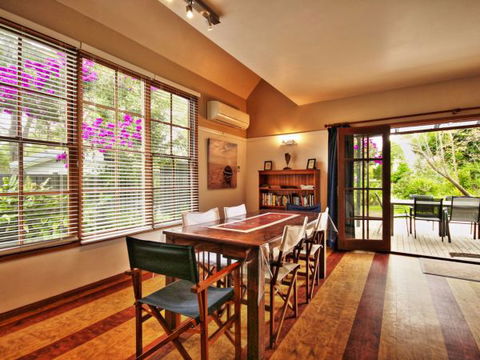 Seaview - Accommodation Noosa 126