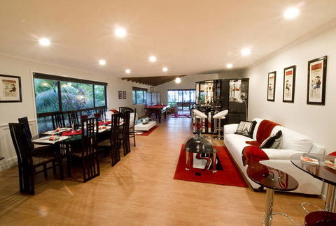 Rocky Point Lodge - Accommodation Noosa 1