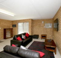 Salmon Apartment - Accommodation Noosa