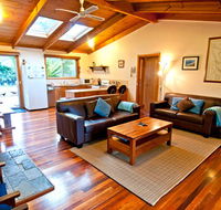Seaview Retreat - Accommodation Noosa