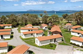 Havana Villas - Accommodation Noosa 0