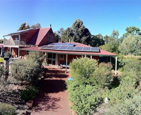 Windrose Bed And Breakfast - Accommodation Noosa 0