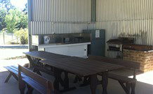 Poplar Caravan Park And Harrys Snack Shack - Accommodation Noosa 5