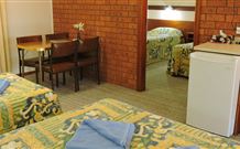 Castlereagh Motor Inn - Gilgandra - Accommodation Noosa 0