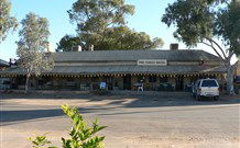 The Family Hotel - Tibooburra - Accommodation Noosa 6