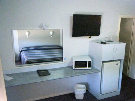 Orana Windmill Motel - Accommodation Noosa 1
