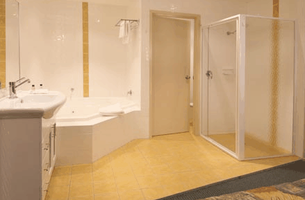 Caboolture Riverlakes Motel - Accommodation Noosa 1