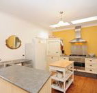 Bi J's - Accommodation Noosa