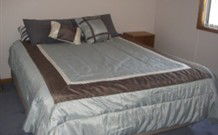 Trundle Services And Citizens Club Cabins - Accommodation Noosa 1