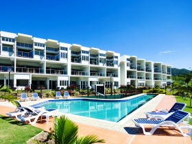 Beachside Magnetic Harbour Apartments - Accommodation Noosa 0