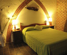 Cedar Park Rainforest Resort - Accommodation Noosa 1