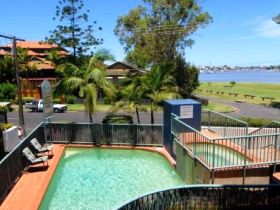 Excellsior Mooloolaba - Accommodation Noosa 1