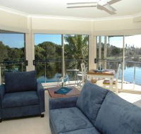 Alexander Lakeside Bed and Breakfast - Accommodation Noosa