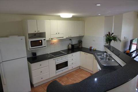 Darwin Deluxe Apartments - Accommodation Noosa 4