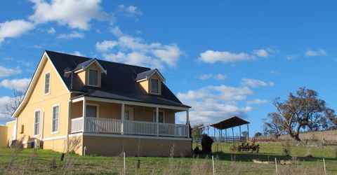 Riverbend Cottage - Accommodation Noosa 1