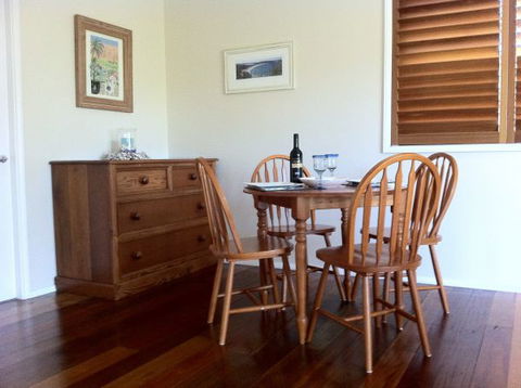 Avalon Seashells - Accommodation Noosa 2