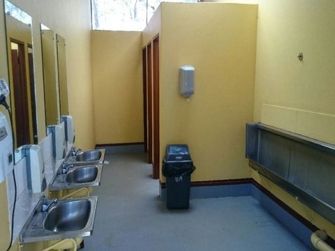 Standley Chasm Angkerle Camping - Accommodation Noosa 5