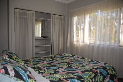 Sandy Lake Farm Stay Accommodation Gingin WA - Accommodation Noosa 6