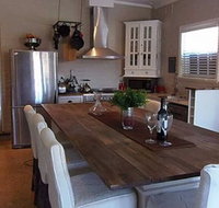 The Edward Townhouses - Accommodation Noosa