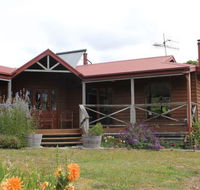 Eagle's Roost Farmstay BB - Accommodation Noosa