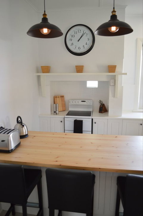 Two Cow Cottage Bed And Breakfast - Accommodation Noosa 4