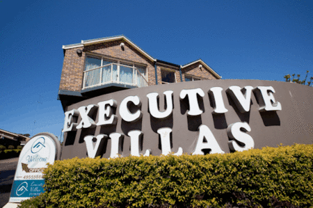 Jesmond Executive Villas - Accommodation Noosa