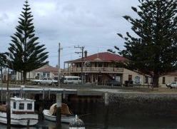 Port Albert Hotel - Accommodation Noosa