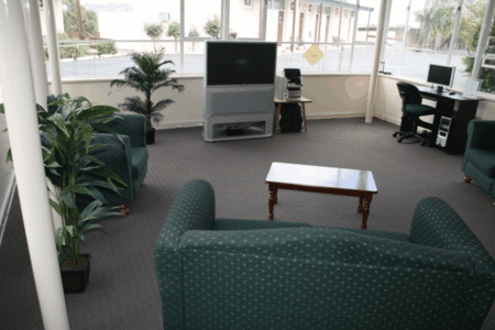 Blue Lake Motel - Accommodation Noosa 2