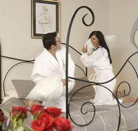 Wine  Roses Bed  Breakfast - Accommodation Noosa