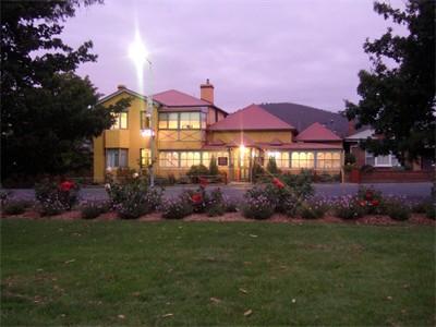 All Saints And Sinners Colonial B&B - Accommodation Noosa 0
