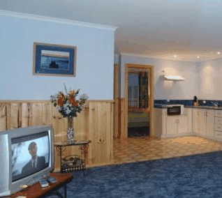 Anchor Down Cottages - Accommodation Noosa 1