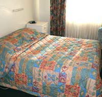 Claremont Hotel Motel - Accommodation Noosa