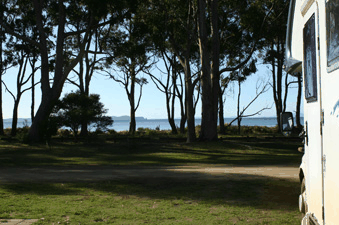 Captain James Cook Memorial Caravan Park - Accommodation Noosa 2