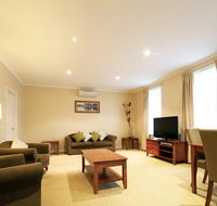 Lake Inn Ballarat - Accommodation Noosa