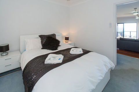 Amazing Views - Accommodation Noosa 5