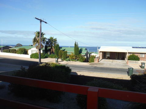 Kenny's Retreat - Accommodation Noosa 1