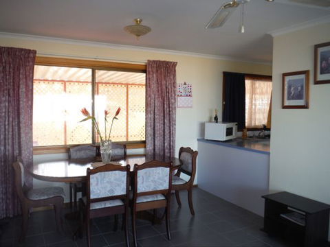 Kenny's Retreat - Accommodation Noosa 2