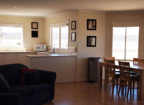 Mariner's Retreat - Accommodation Noosa 3