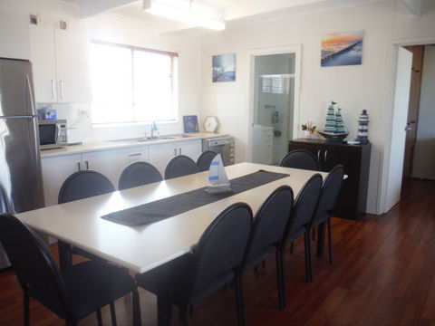 Costa To Coast - Accommodation Noosa 2