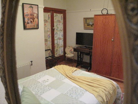 B&B Wodonga - Art Deco Accommodation - Accommodation Noosa 4