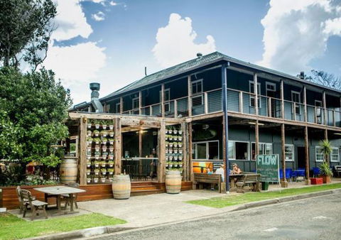 Boogie Woogie Beach House - Accommodation Noosa 0