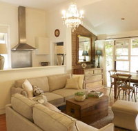Cadogan Central Luxury - Accommodation Noosa
