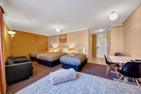 Central Deborah Motel - Accommodation Noosa 7