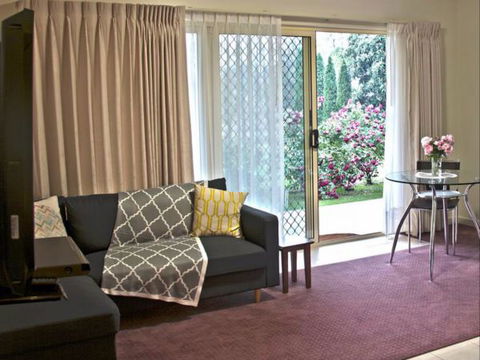 Cottonwoods Accommodation - Accommodation Noosa 2