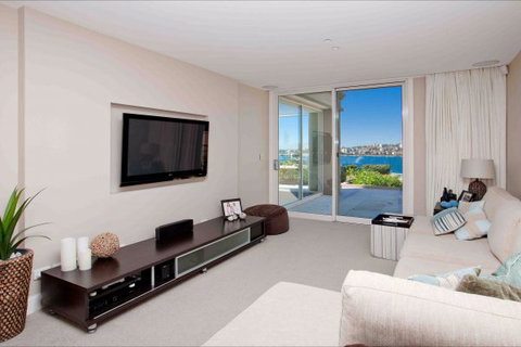 Deep Blue - Accommodation Noosa 4