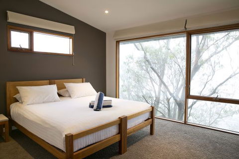 Frueauf Village - Accommodation Noosa 2