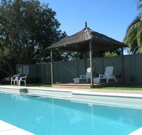 Golden Chain Wine Village Motor Inn - Accommodation Noosa
