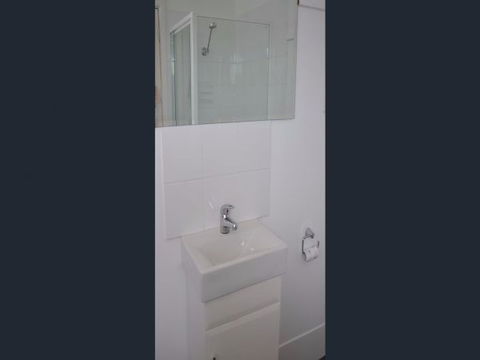 Narrabri West Apartments - Accommodation Noosa 5